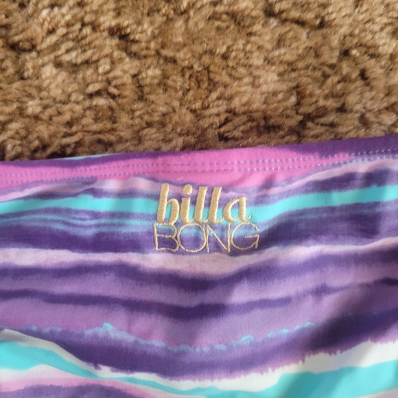 Billabong Bikini/Swimsuit - Picture 5 of 5